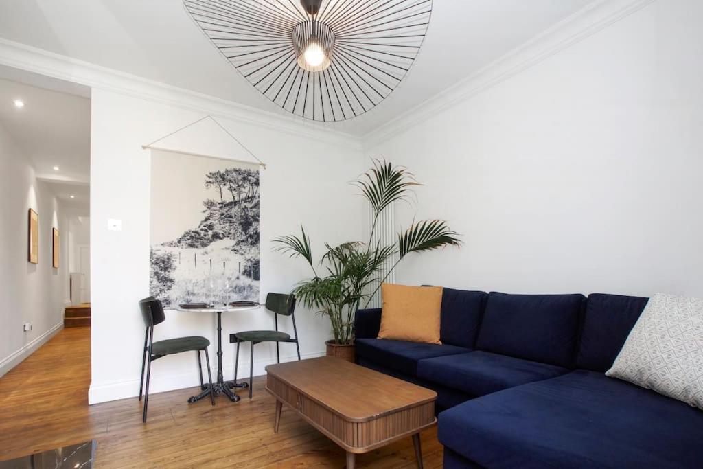 Newly Refurbished, Cosy & Modern In E17 Londra