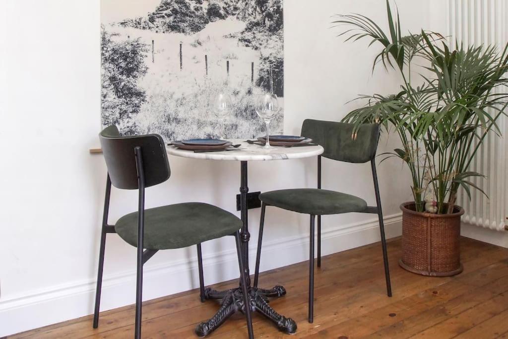 Newly Refurbished, Cosy & Modern In E17 Appartamento